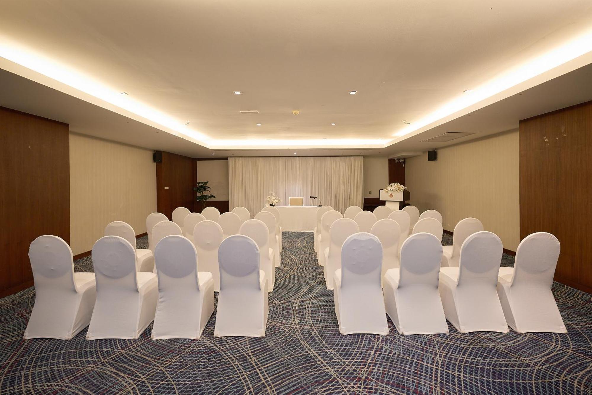 Rua Rasada Hotel - The Ideal Venue For Meetings & Events Транг Екстер'єр фото