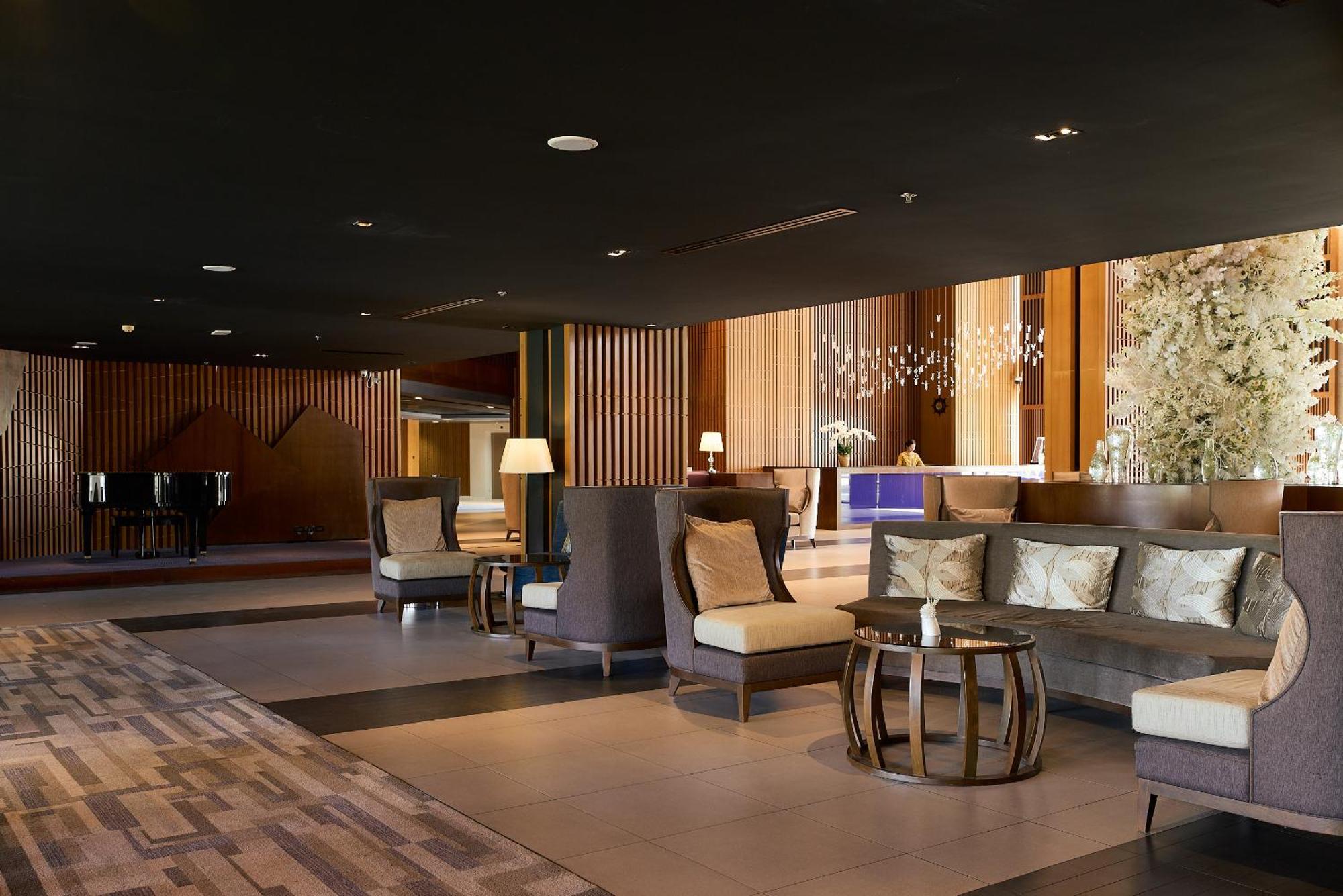 Rua Rasada Hotel - The Ideal Venue For Meetings & Events Транг Екстер'єр фото