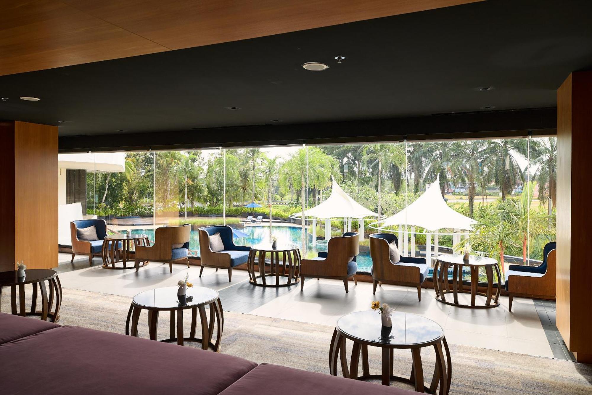 Rua Rasada Hotel - The Ideal Venue For Meetings & Events Транг Екстер'єр фото