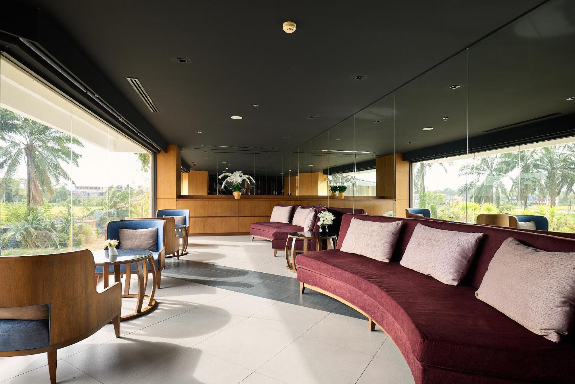 Rua Rasada Hotel - The Ideal Venue For Meetings & Events Транг Екстер'єр фото