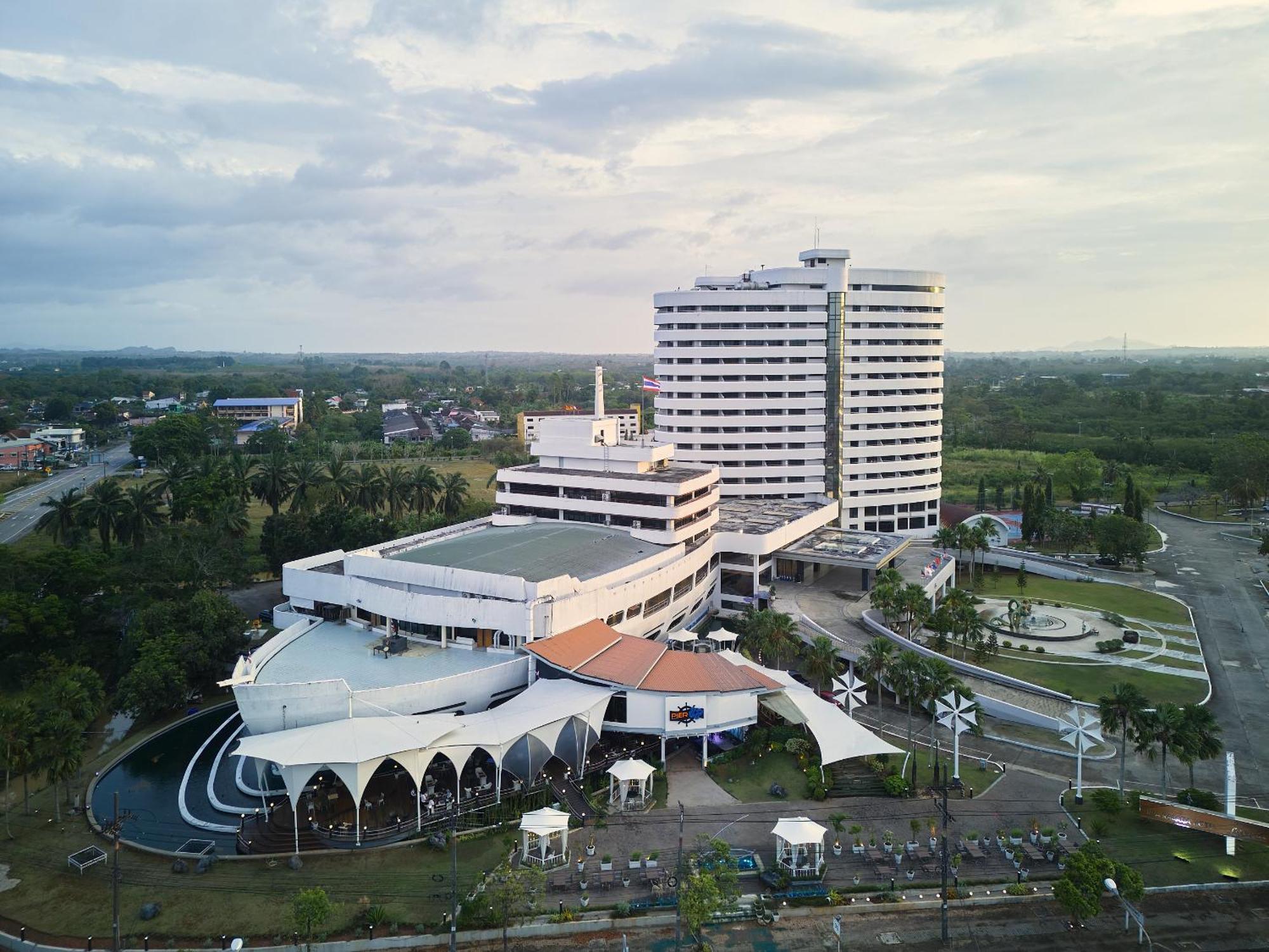 Rua Rasada Hotel - The Ideal Venue For Meetings & Events Транг Екстер'єр фото